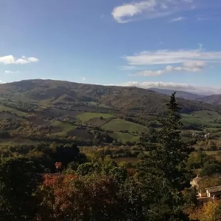 Elisa Con Panorama * Pennabilli